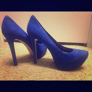 Jessica Simpson Blue suede platform heels  7.5